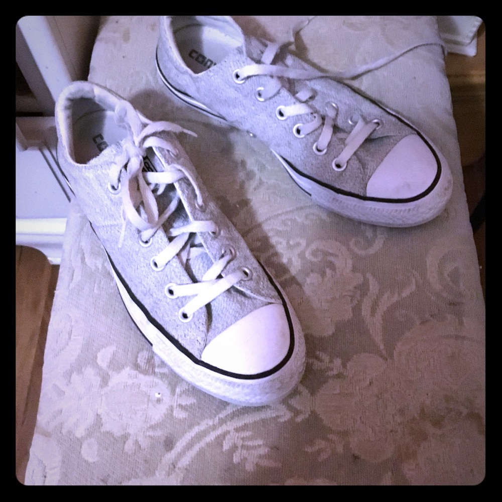 Women’s converse